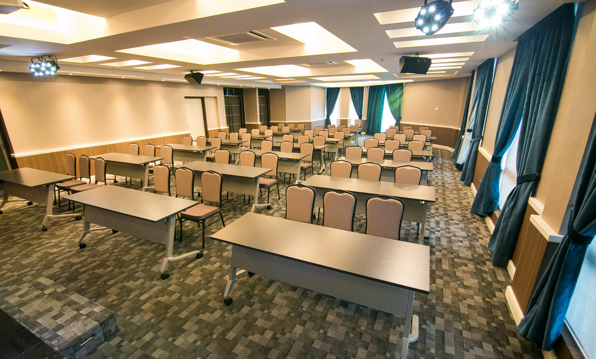 Indra Hotel - Boutique Suites Ipoh Zewnętrze zdjęcie