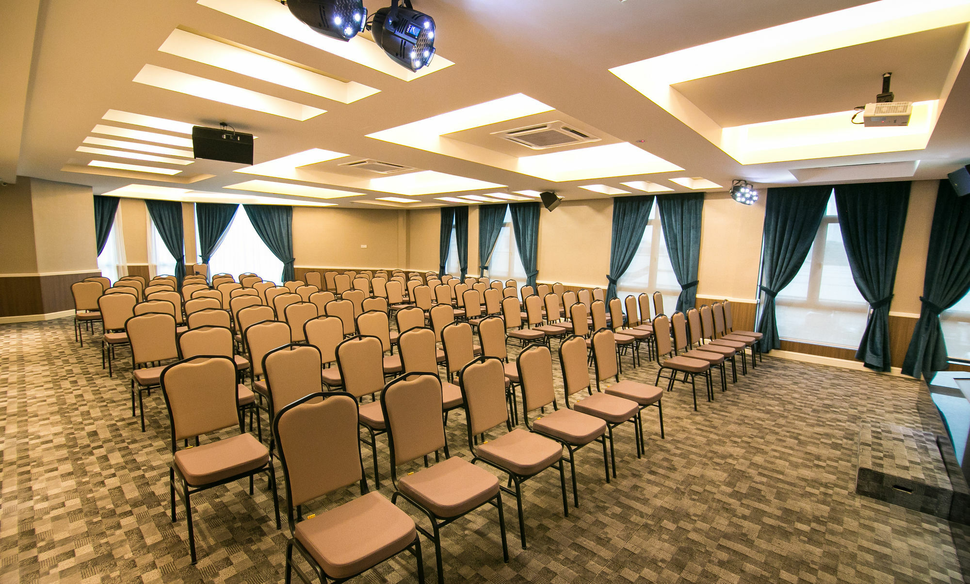 Indra Hotel - Boutique Suites Ipoh Zewnętrze zdjęcie